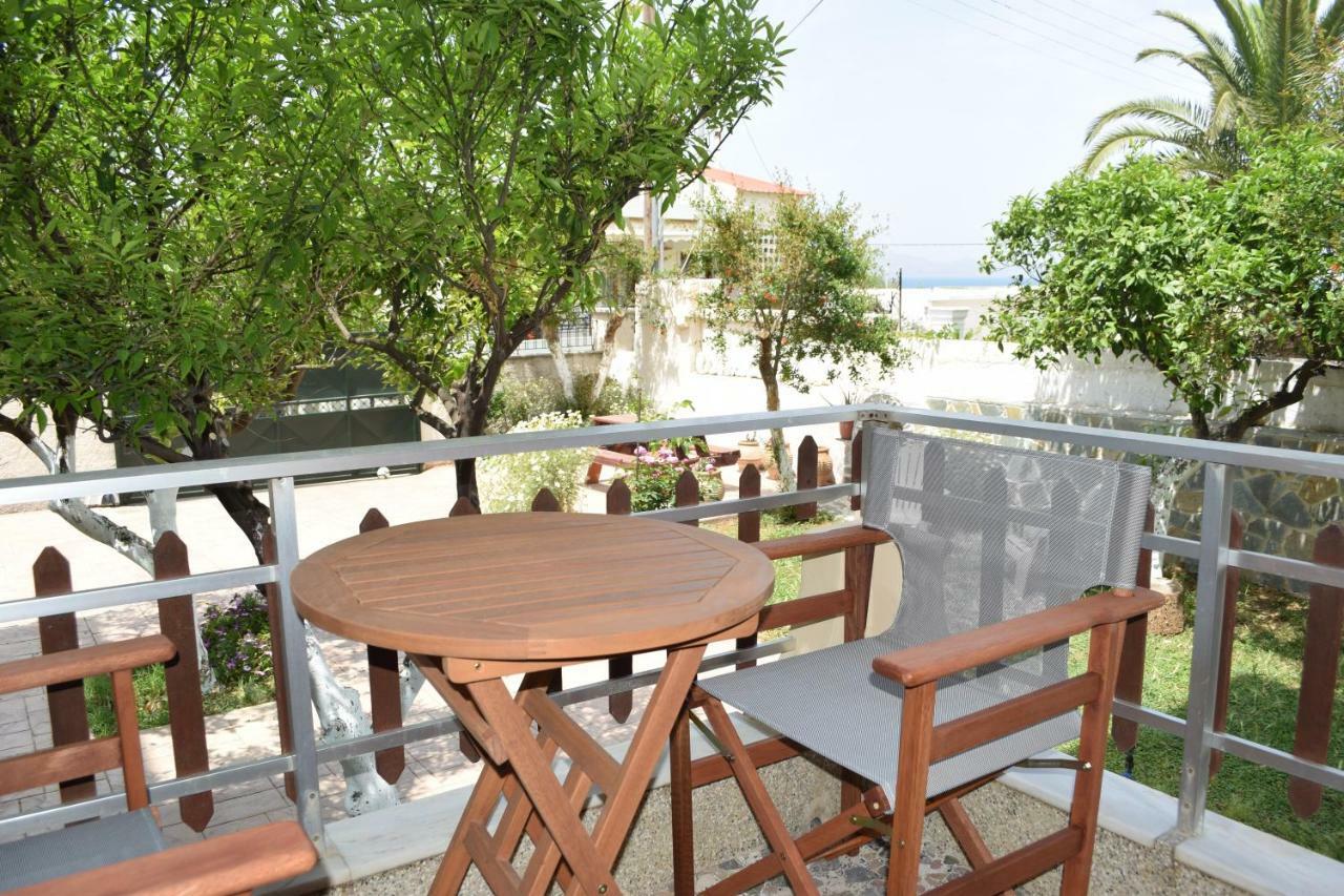 Central House With Quiet Garden กิสเซมอส ภายนอก รูปภาพ